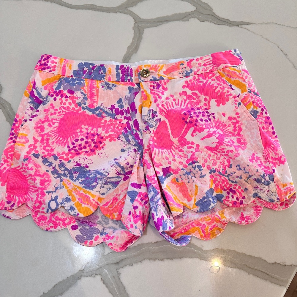 Lilly Pulitzer Buttercup Size 8 Shorts